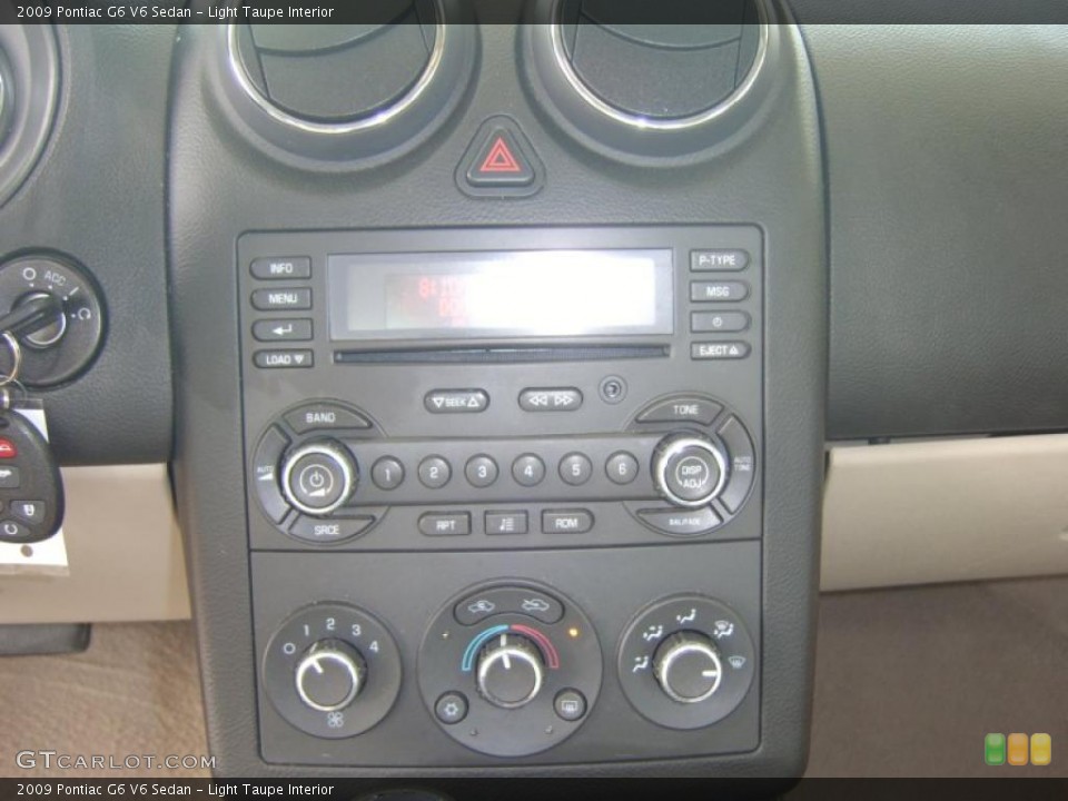 Light Taupe Interior Controls for the 2009 Pontiac G6 V6 Sedan #47457223