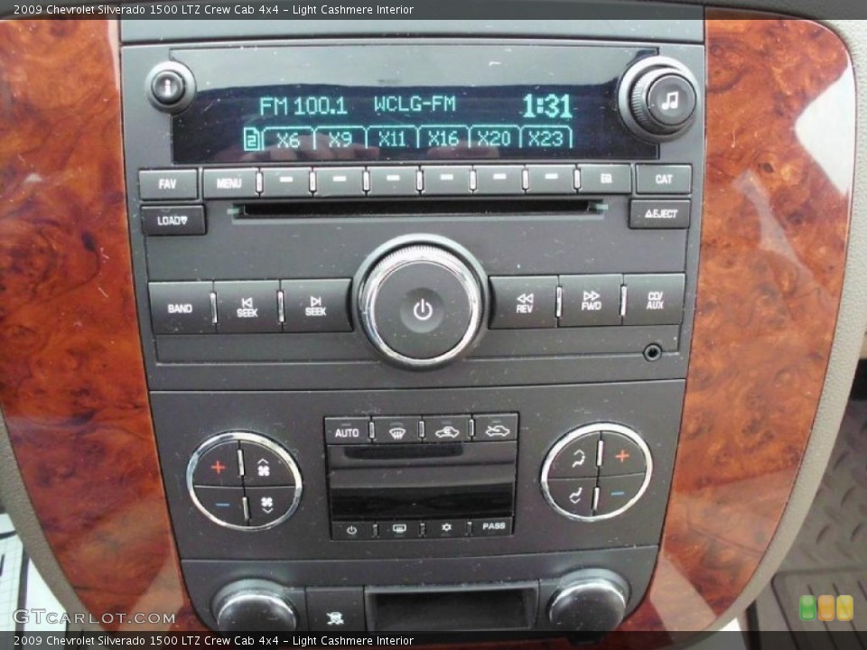 Light Cashmere Interior Controls for the 2009 Chevrolet Silverado 1500 LTZ Crew Cab 4x4 #47467474