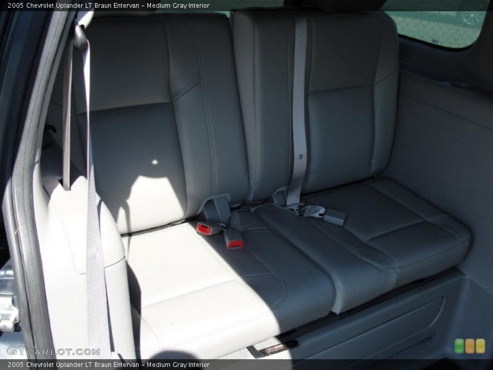 Medium Gray Interior Photo for the 2005 Chevrolet Uplander LT Braun Entervan #47468392