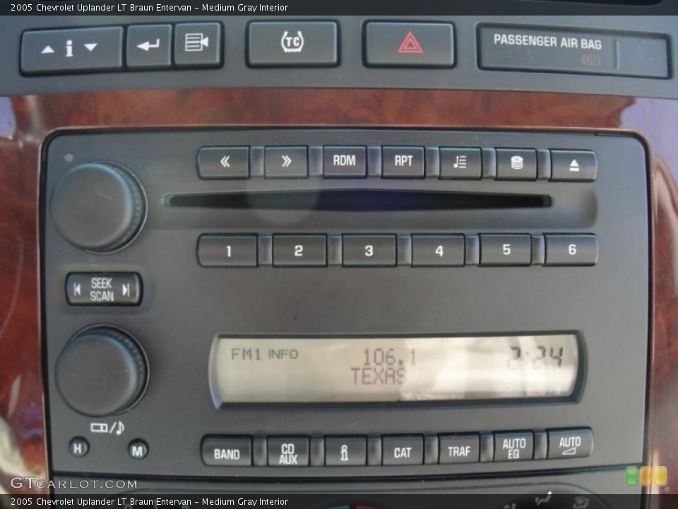 Medium Gray Interior Controls for the 2005 Chevrolet Uplander LT Braun Entervan #47468614