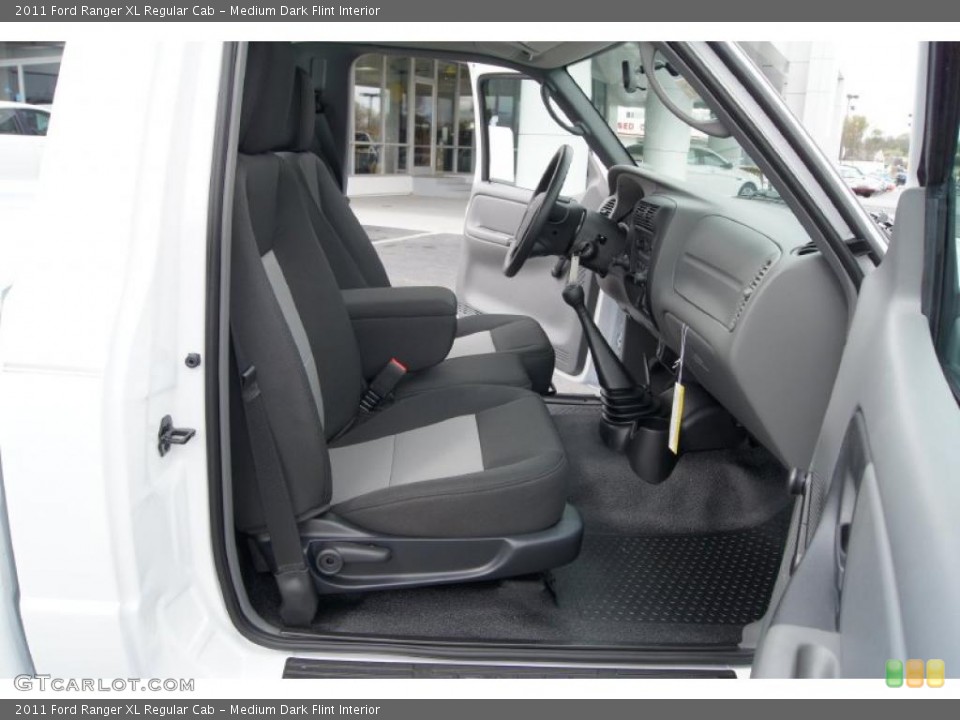Medium Dark Flint Interior Photo for the 2011 Ford Ranger XL Regular Cab #47472505