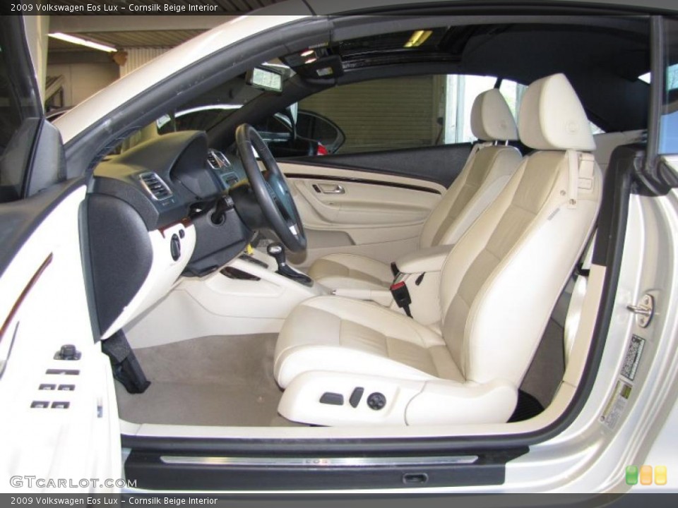 Cornsilk Beige Interior Photo for the 2009 Volkswagen Eos Lux #47473285