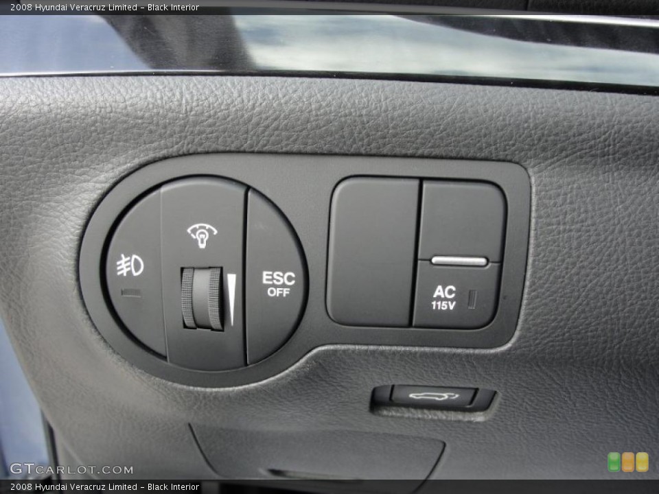Black Interior Controls for the 2008 Hyundai Veracruz Limited #47474336