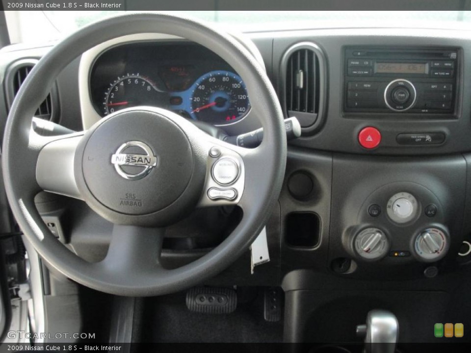 Black Interior Steering Wheel for the 2009 Nissan Cube 1.8 S #47476358