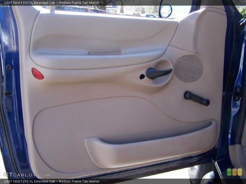 Medium Prairie Tan Interior Door Panel for the 1997 Ford F150 XL Extended Cab #47476994