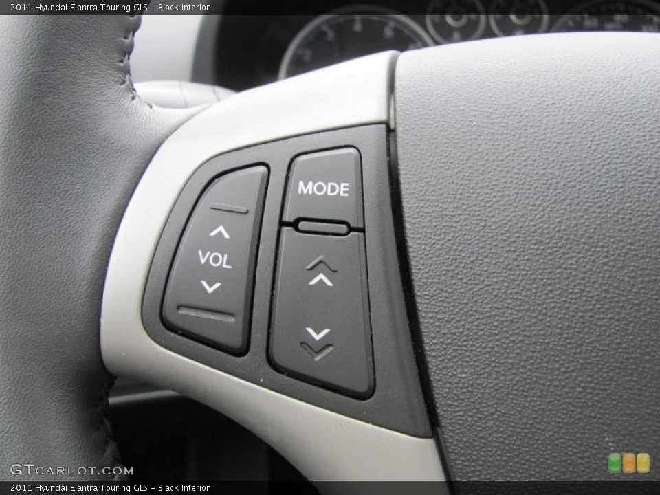 Black Interior Controls for the 2011 Hyundai Elantra Touring GLS #47479514