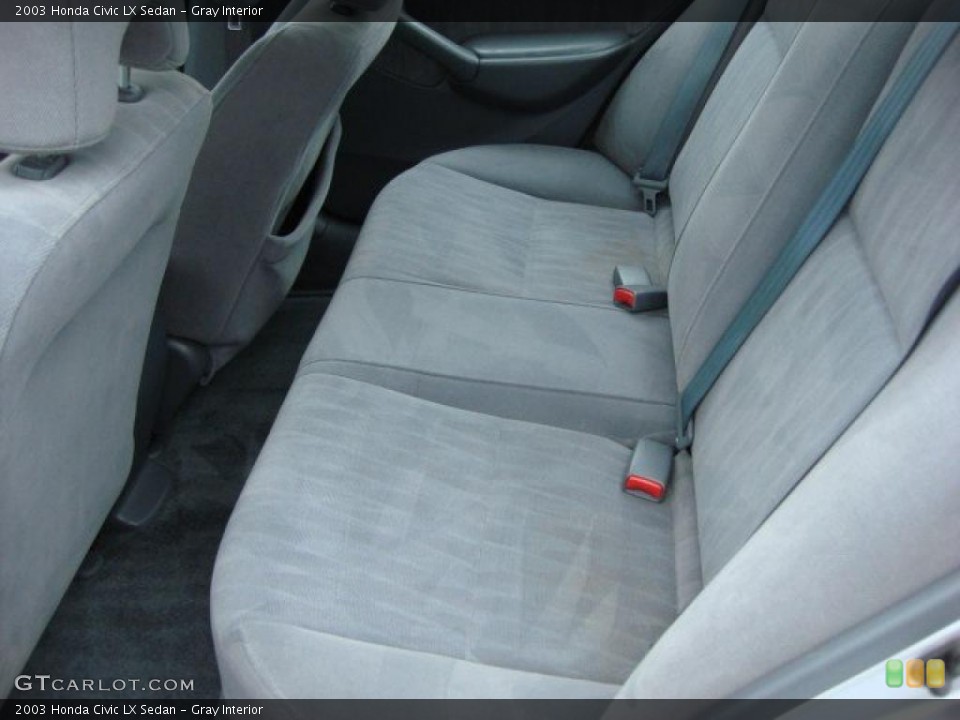 Gray Interior Photo for the 2003 Honda Civic LX Sedan #47484245