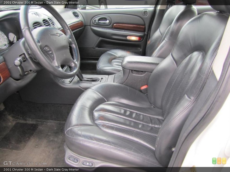 Dark Slate Gray Interior Photo for the 2001 Chrysler 300 M Sedan #47490534