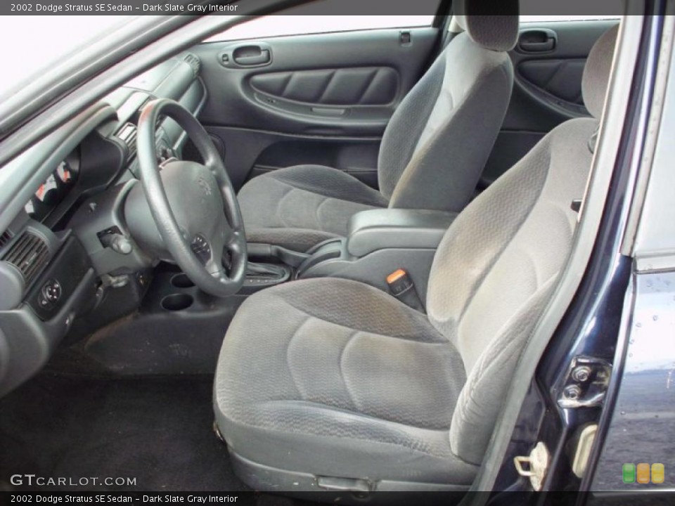Dark Slate Gray Interior Photo for the 2002 Dodge Stratus SE Sedan #47490786