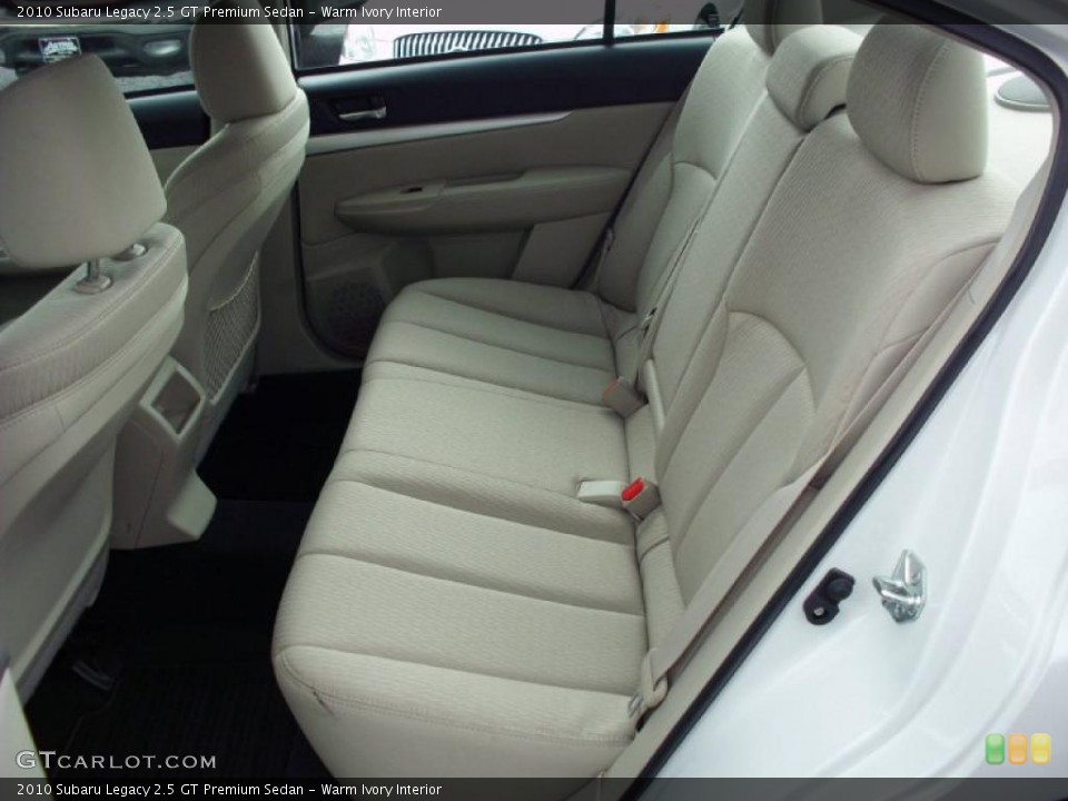 Warm Ivory Interior Photo for the 2010 Subaru Legacy 2.5 GT Premium Sedan #47490870