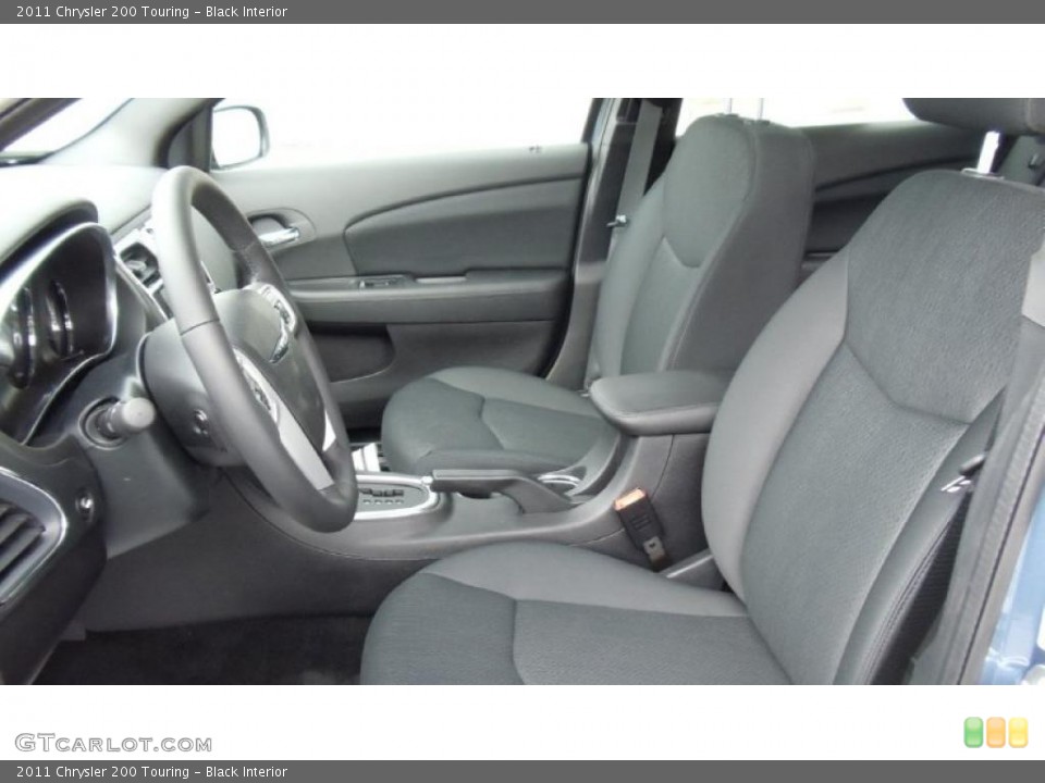 Black Interior Photo for the 2011 Chrysler 200 Touring #47494122