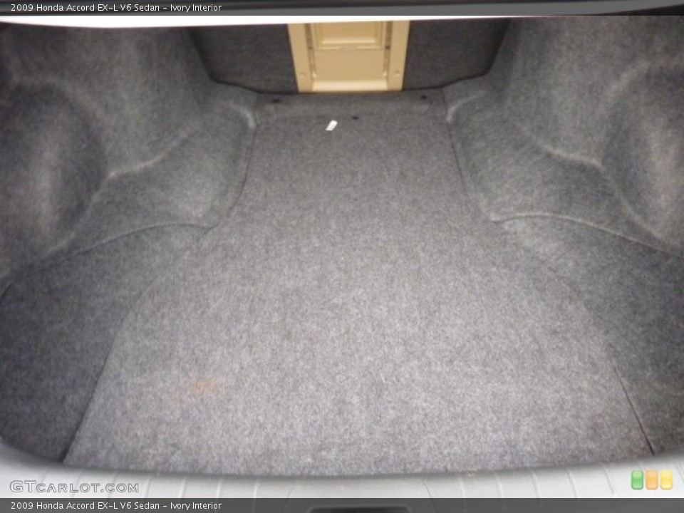 Ivory Interior Trunk for the 2009 Honda Accord EX-L V6 Sedan #47496657