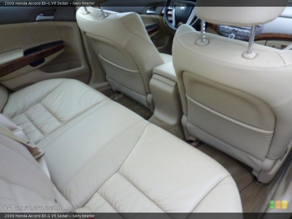 Ivory Interior Photo for the 2009 Honda Accord EX-L V6 Sedan #47496660