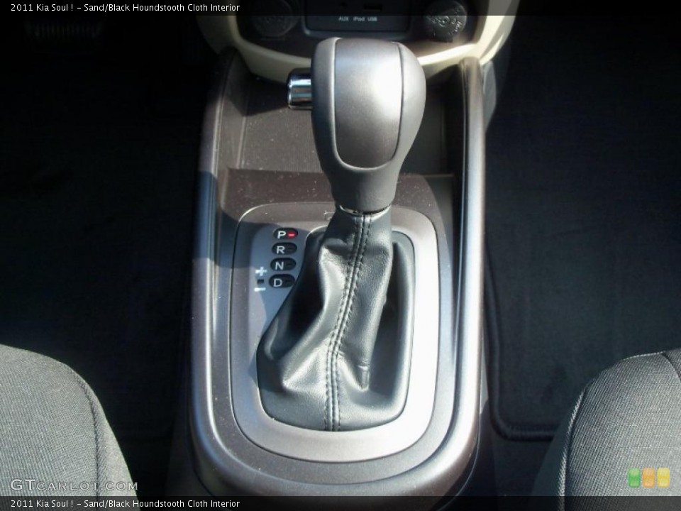 Sand/Black Houndstooth Cloth Interior Transmission for the 2011 Kia Soul ! #47503264