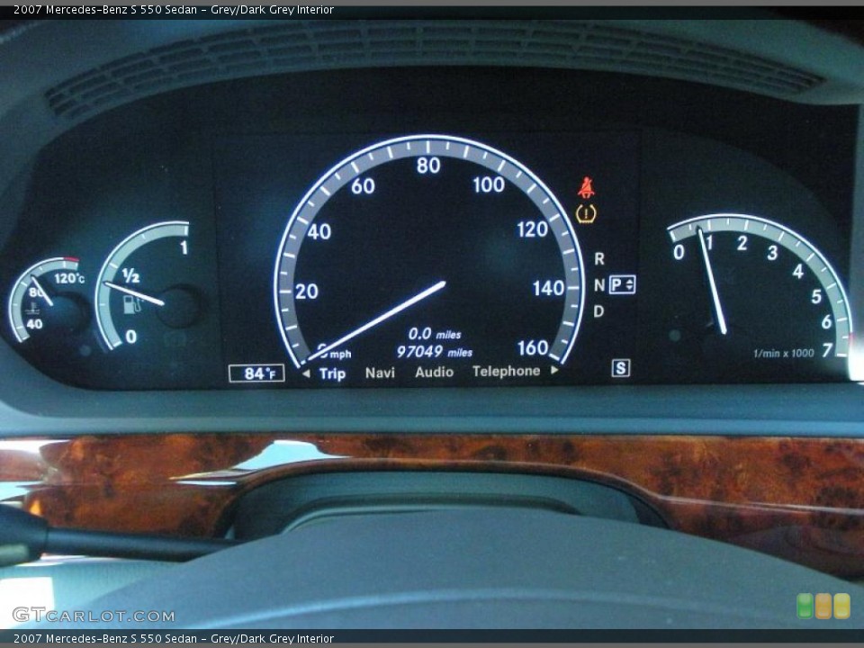 Grey/Dark Grey Interior Gauges for the 2007 Mercedes-Benz S 550 Sedan #47505349