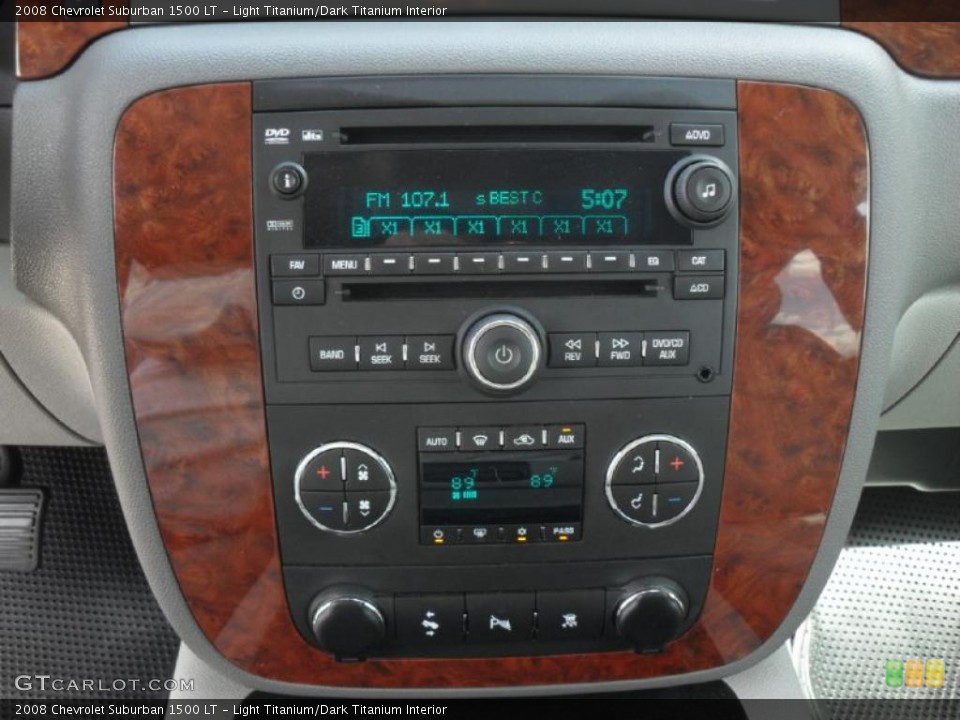 Light Titanium/Dark Titanium Interior Controls for the 2008 Chevrolet Suburban 1500 LT #47510494