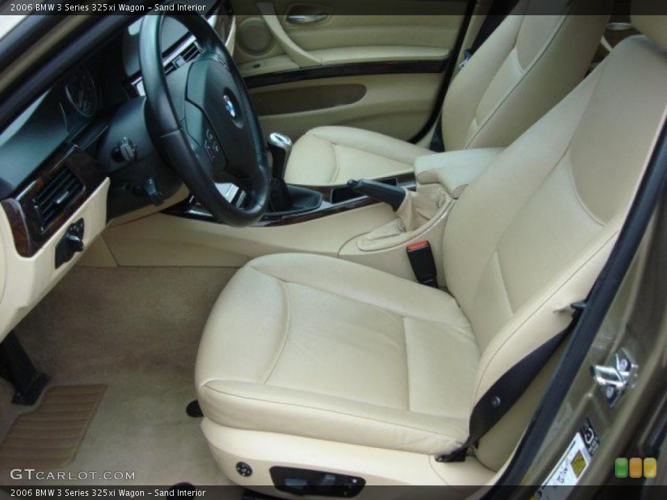 Sand Interior Photo for the 2006 BMW 3 Series 325xi Wagon #47517043