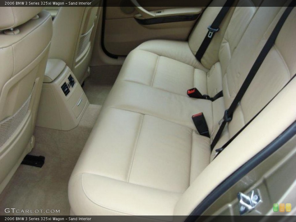 Sand Interior Photo for the 2006 BMW 3 Series 325xi Wagon #47517055