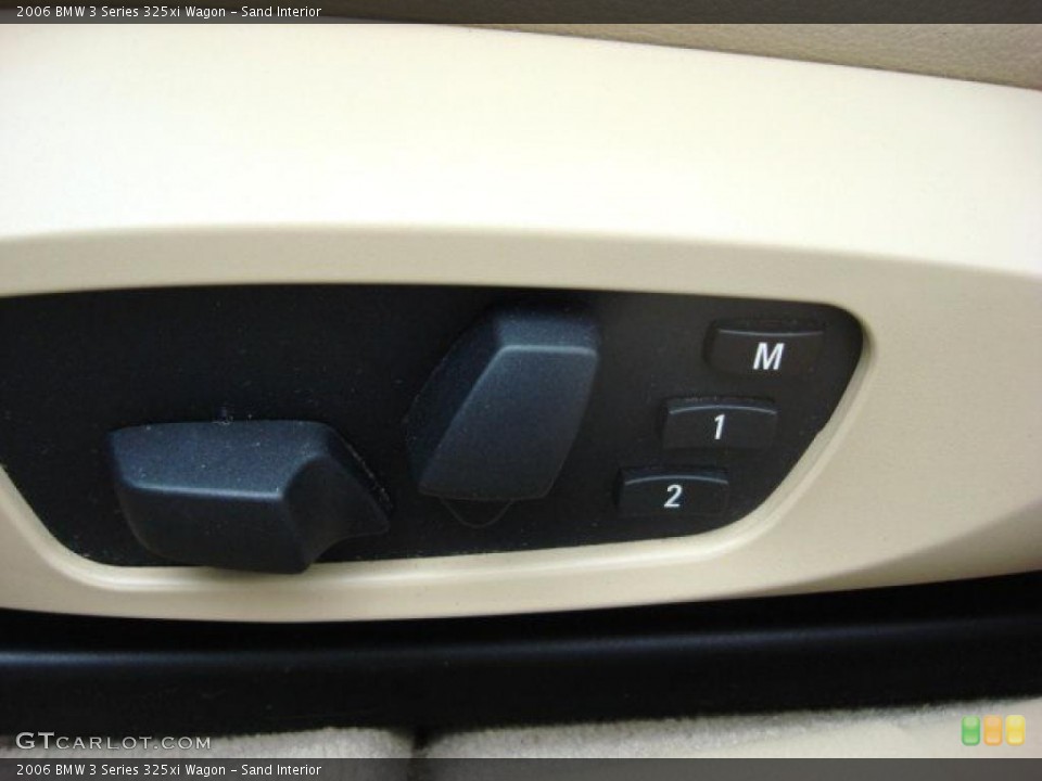 Sand Interior Controls for the 2006 BMW 3 Series 325xi Wagon #47517085