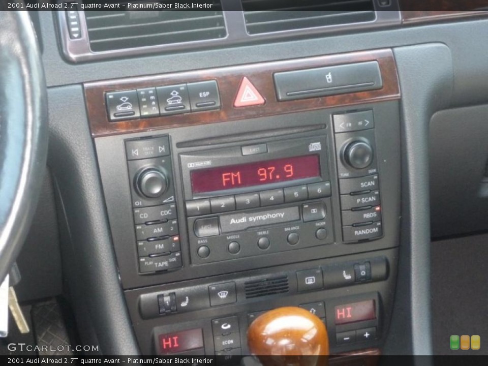 Platinum/Saber Black Interior Controls for the 2001 Audi Allroad 2.7T quattro Avant #47520871