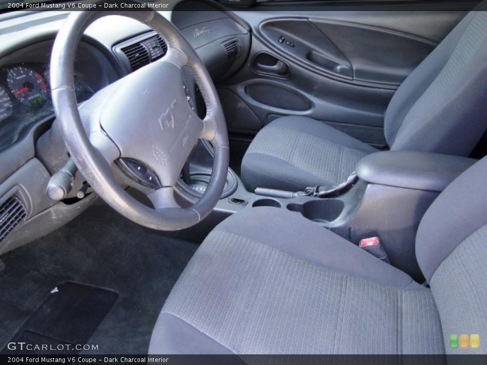 Dark Charcoal Interior Photo for the 2004 Ford Mustang V6 Coupe #47522188