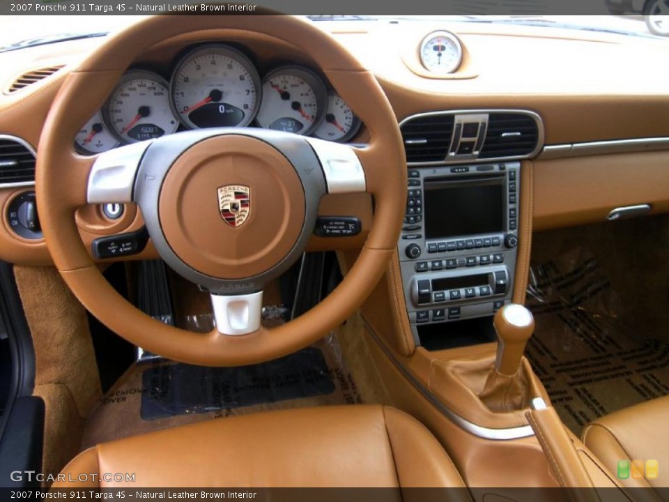 Natural Leather Brown Interior Dashboard for the 2007 Porsche 911 Targa 4S #47531791