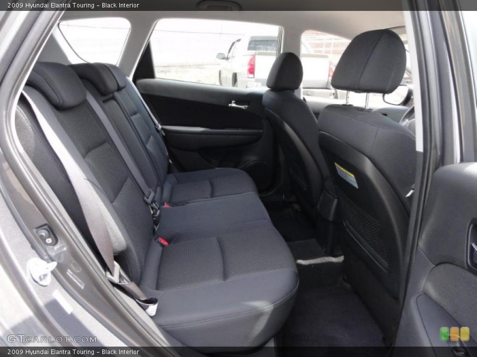 Black Interior Photo for the 2009 Hyundai Elantra Touring #47555231