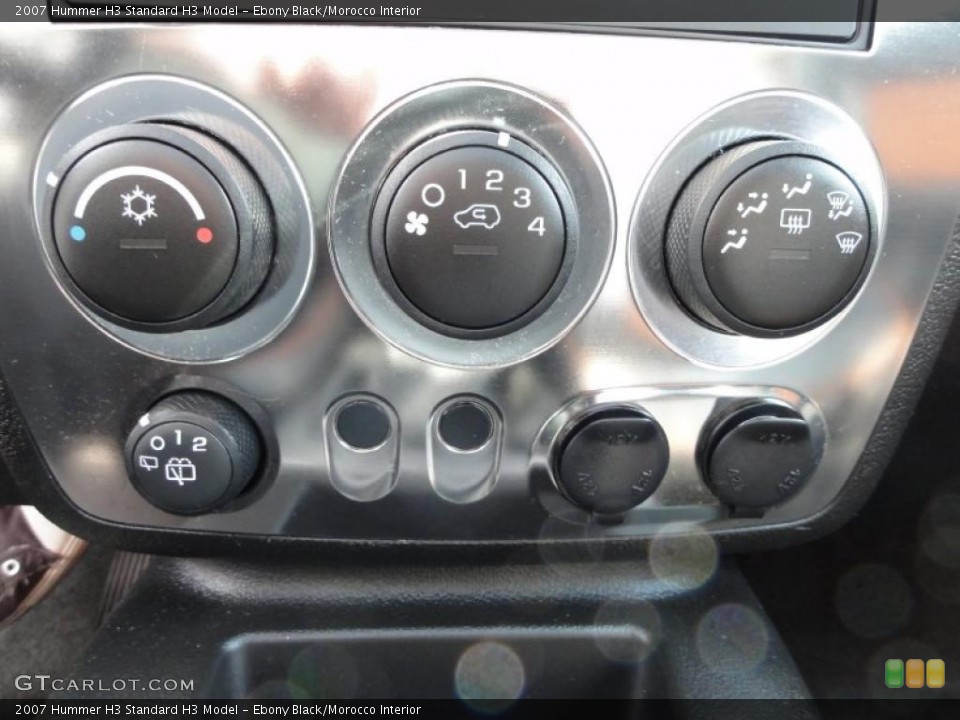 Ebony Black/Morocco Interior Controls for the 2007 Hummer H3  #47556260