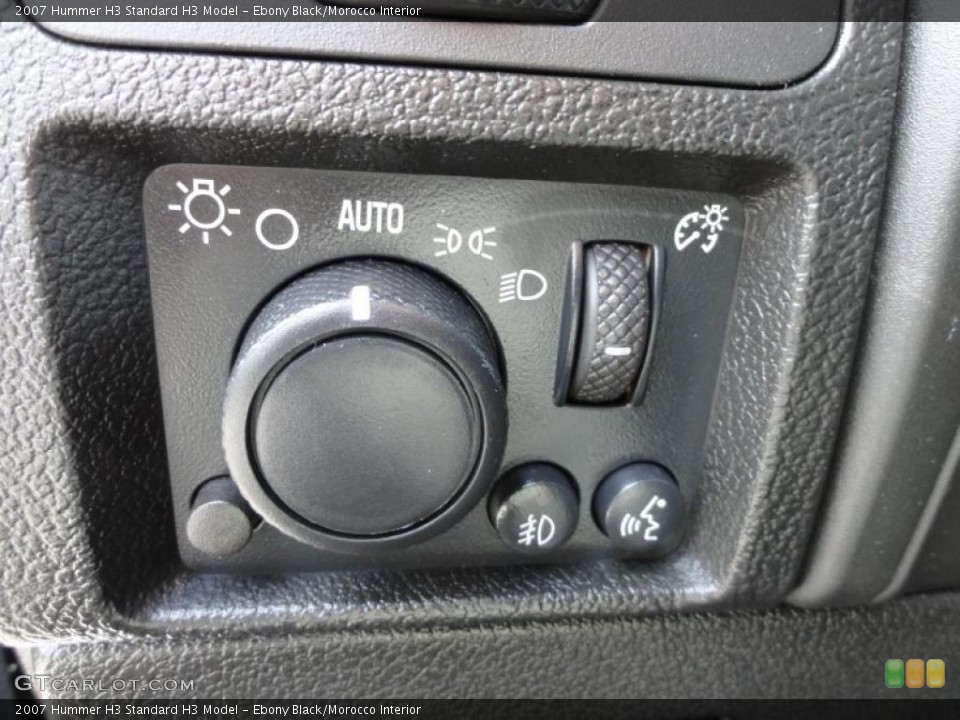 Ebony Black/Morocco Interior Controls for the 2007 Hummer H3  #47556338