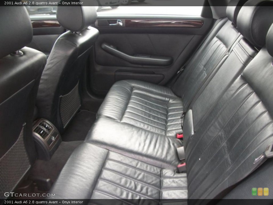 Onyx Interior Photo for the 2001 Audi A6 2.8 quattro Avant #47563226