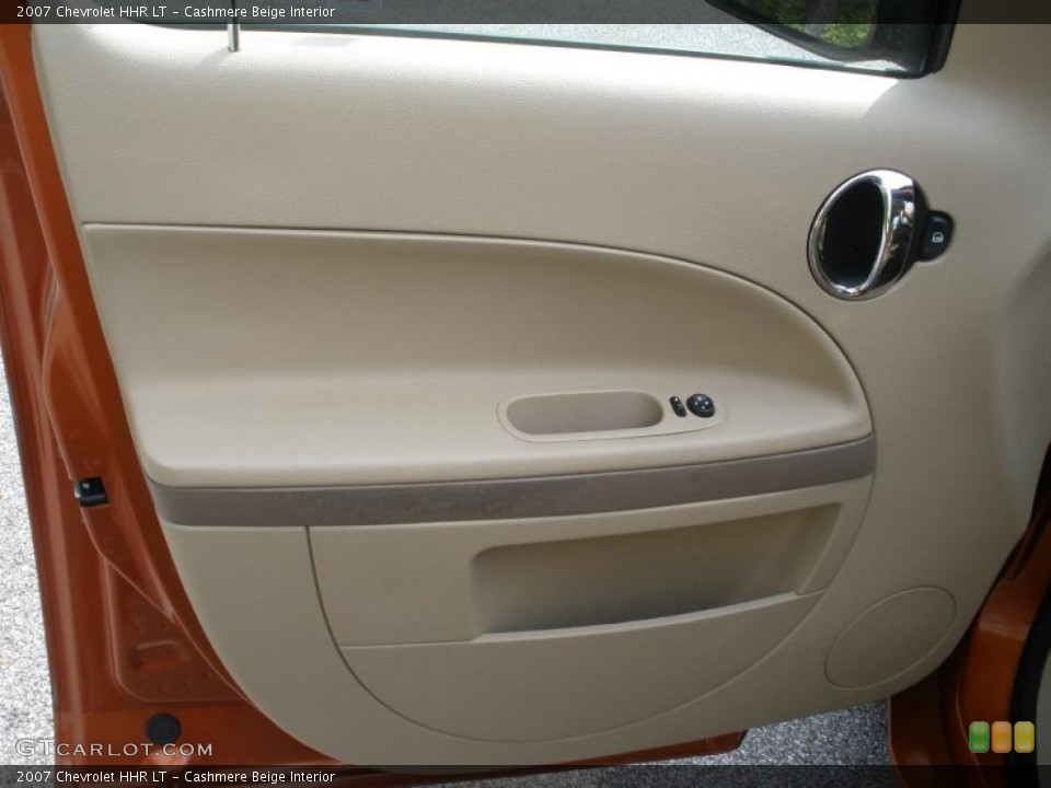 Cashmere Beige Interior Door Panel for the 2007 Chevrolet HHR LT #47568905