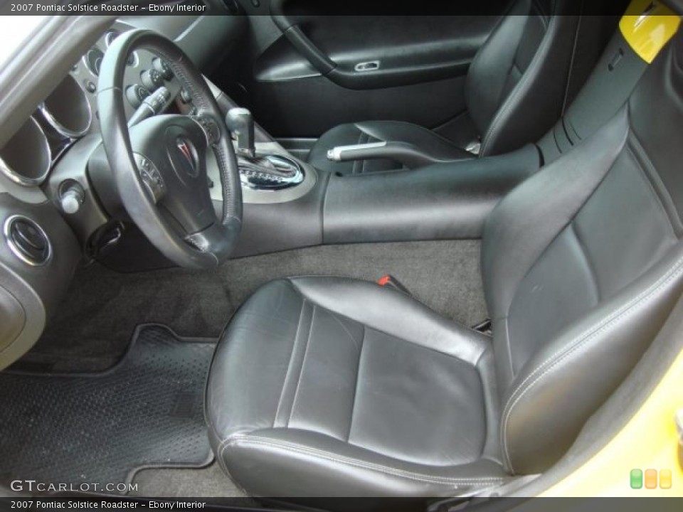 Ebony Interior Photo for the 2007 Pontiac Solstice Roadster #47570093