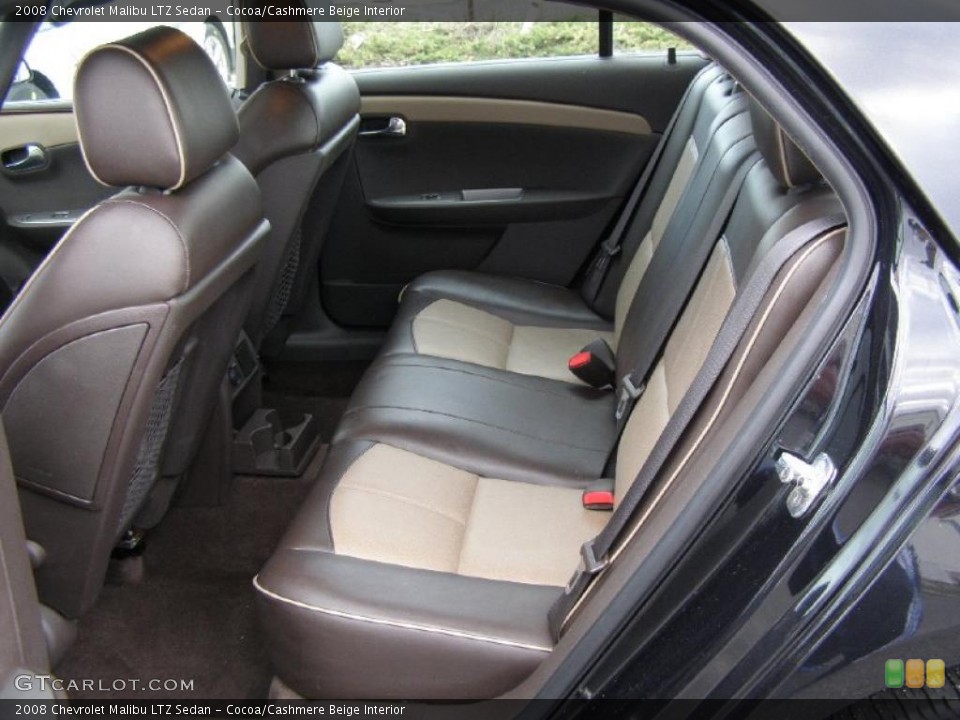 Cocoa/Cashmere Beige Interior Photo for the 2008 Chevrolet Malibu LTZ Sedan #47573693