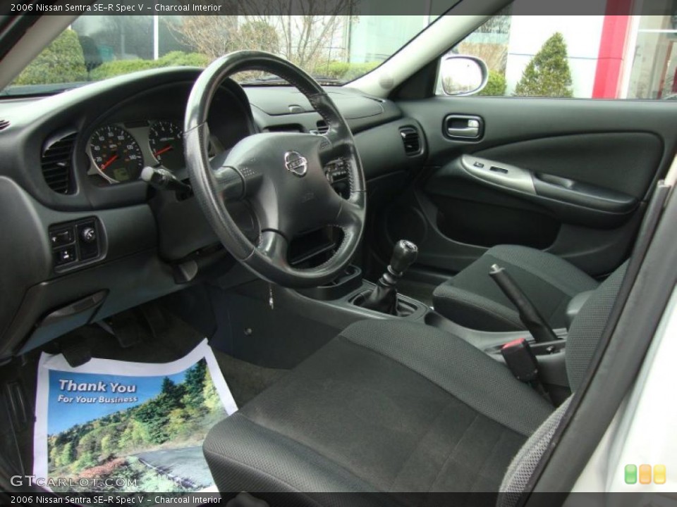 Charcoal Interior Photo for the 2006 Nissan Sentra SE-R Spec V #47581166