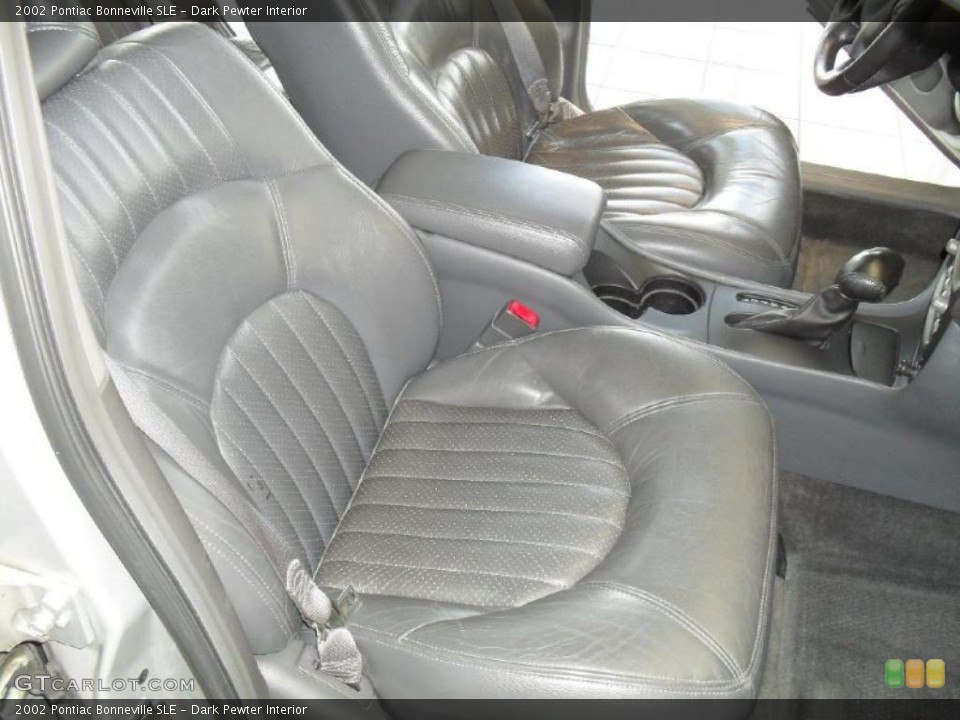 Dark Pewter Interior Photo for the 2002 Pontiac Bonneville SLE #47585239