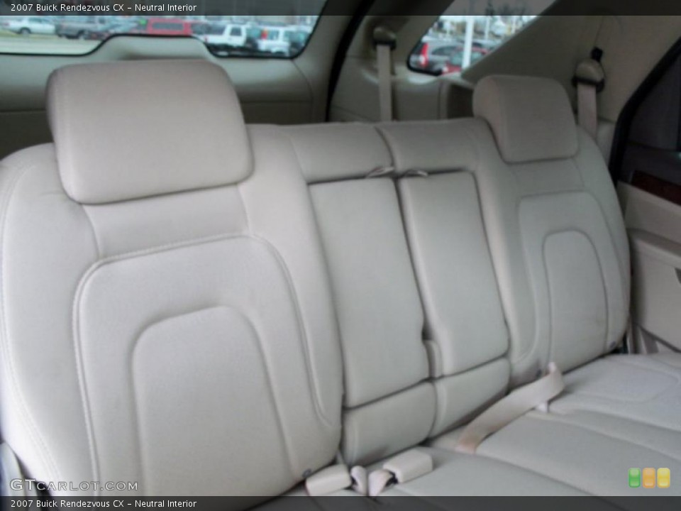 Neutral Interior Photo for the 2007 Buick Rendezvous CX #47588605