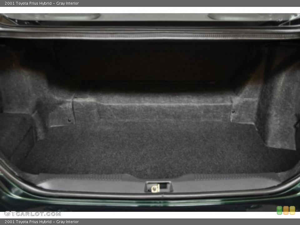 Gray Interior Trunk for the 2001 Toyota Prius Hybrid #47590981