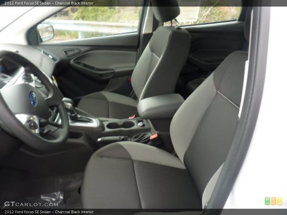 Charcoal Black Interior Photo for the 2012 Ford Focus SE Sedan #47596438