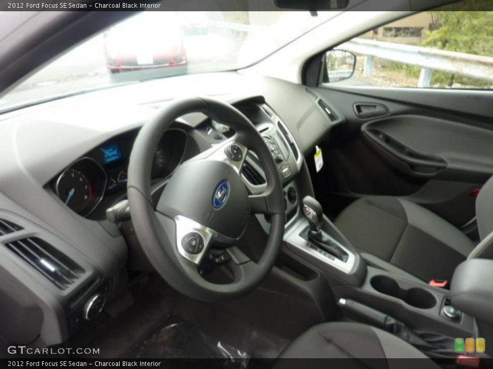 Charcoal Black Interior Photo for the 2012 Ford Focus SE Sedan #47596498