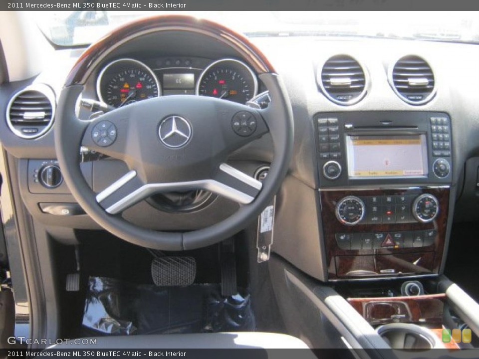 Black Interior Dashboard for the 2011 Mercedes-Benz ML 350 BlueTEC 4Matic #47598194