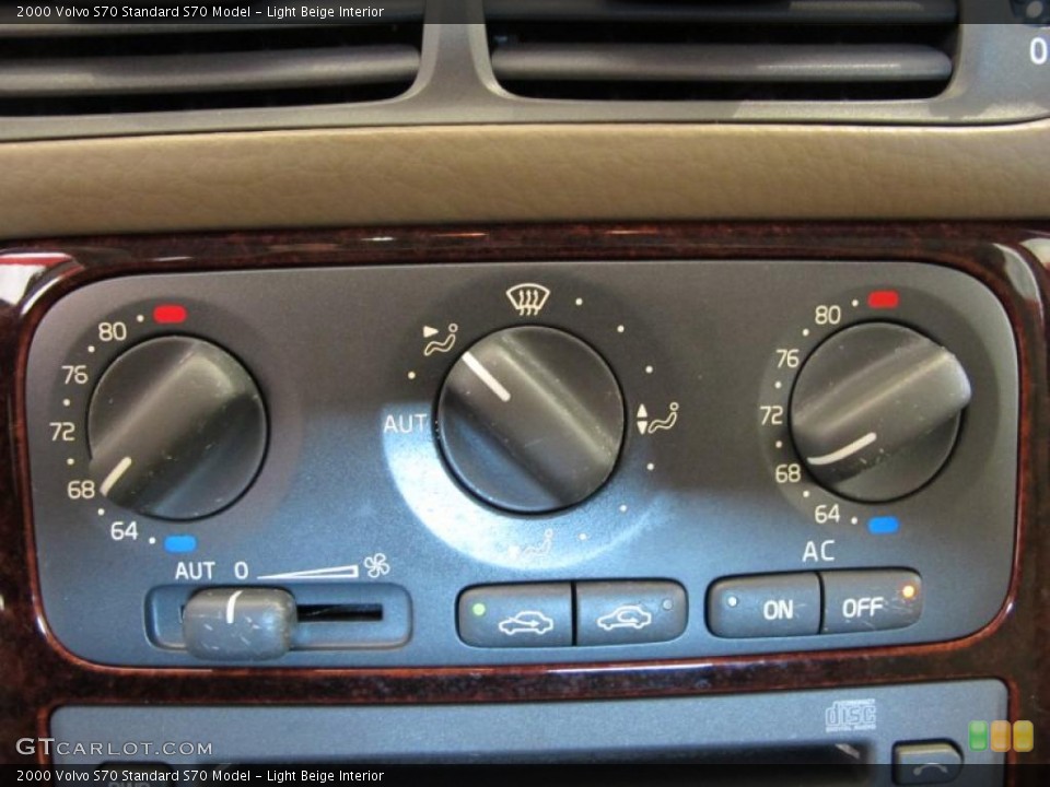 Light Beige Interior Controls for the 2000 Volvo S70  #47599118