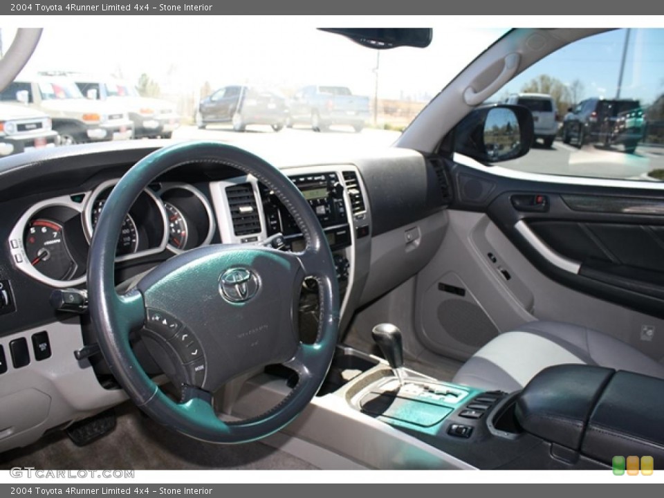 Stone Interior Photo for the 2004 Toyota 4Runner Limited 4x4 #47599568
