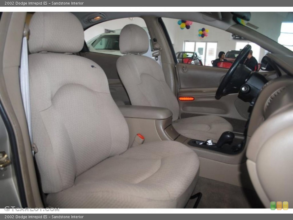 Sandstone 2002 Dodge Intrepid Interiors