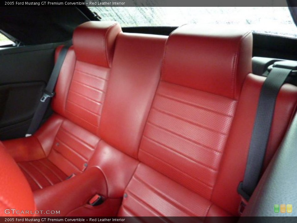 Red Leather Interior Photo for the 2005 Ford Mustang GT Premium Convertible #47611172
