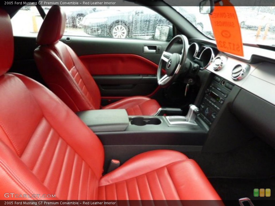 Red Leather Interior Photo for the 2005 Ford Mustang GT Premium Convertible #47611223