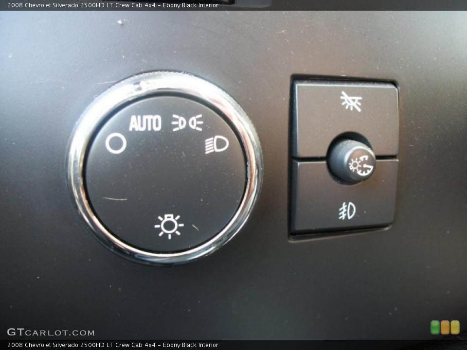 Ebony Black Interior Controls for the 2008 Chevrolet Silverado 2500HD LT Crew Cab 4x4 #47620295