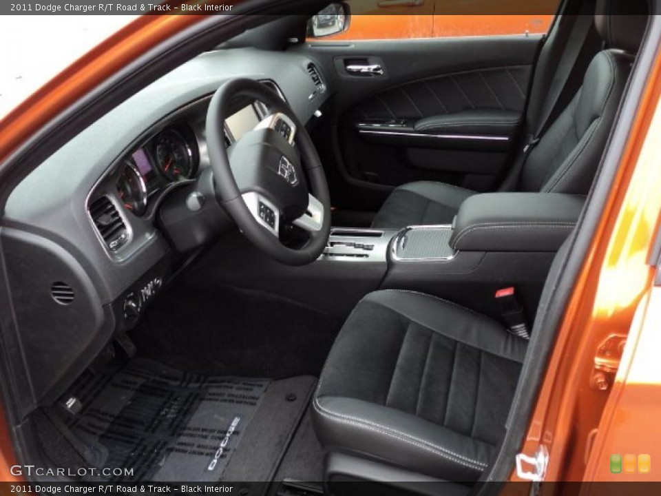 Black Interior Photo for the 2011 Dodge Charger R/T Road & Track #47623682