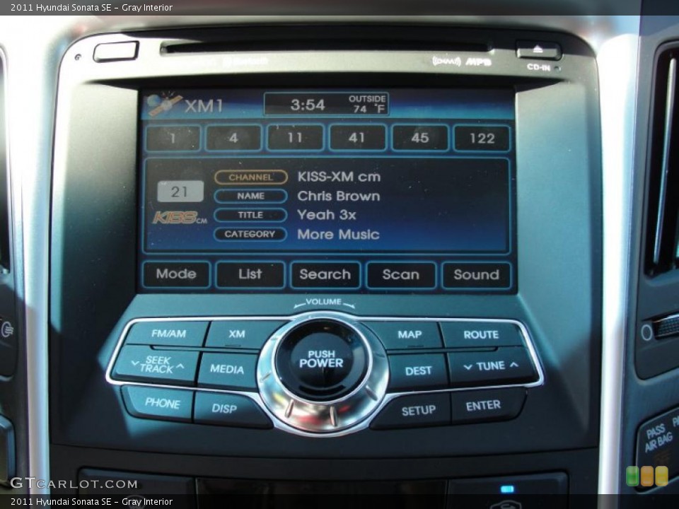 Gray Interior Controls for the 2011 Hyundai Sonata SE #47624729