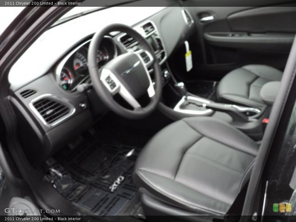 Black Interior Photo for the 2011 Chrysler 200 Limited #47626097