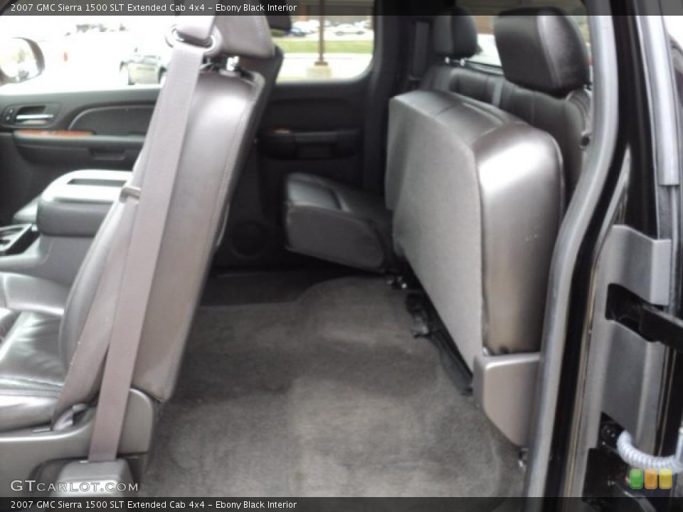 Ebony Black Interior Photo for the 2007 GMC Sierra 1500 SLT Extended Cab 4x4 #47627567